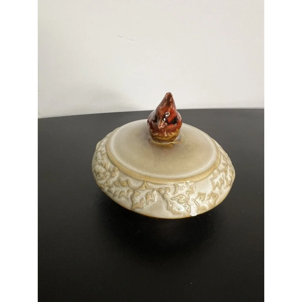 Vintage Cardinal Ceramic Teapot Bird Themed‎
